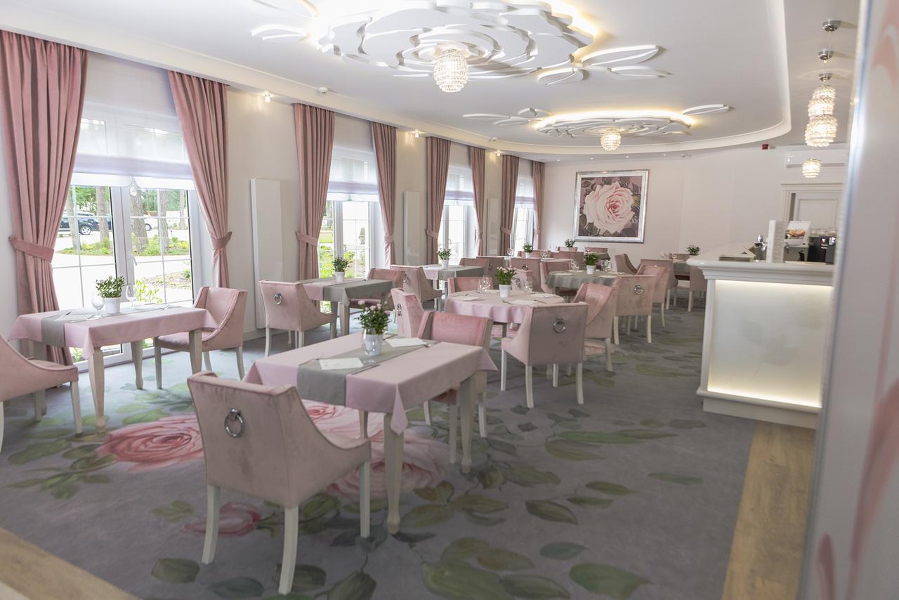 Basniowa Hotel Wyszkow Exterior photo